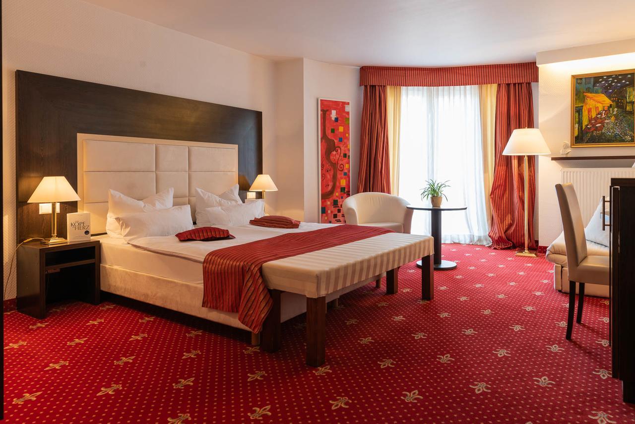 Central Boutique Hotel باد ميرغنثيم المظهر الخارجي الصورة
