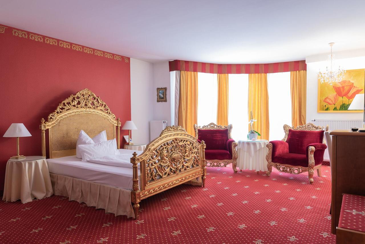 Central Boutique Hotel باد ميرغنثيم المظهر الخارجي الصورة