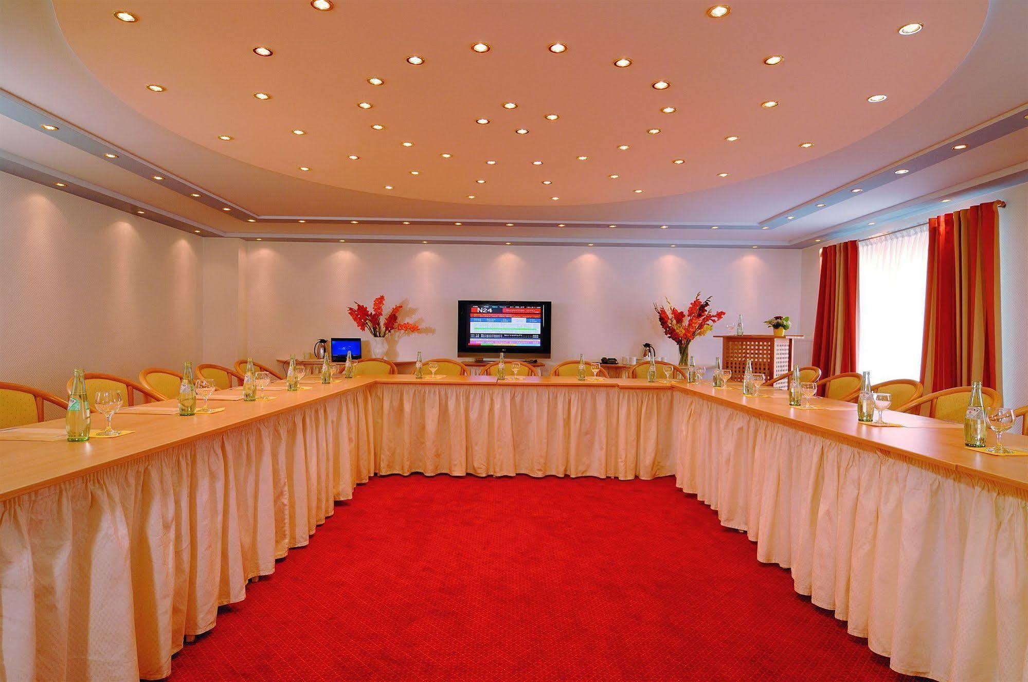 Central Boutique Hotel باد ميرغنثيم المظهر الخارجي الصورة